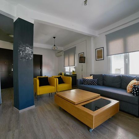 V&V Central & Elegant Apartment Афіни Екстер'єр фото