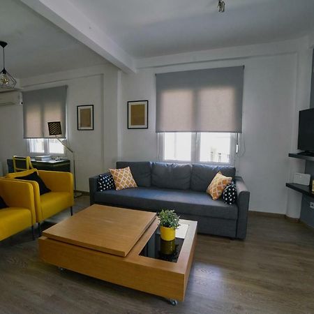 V&V Central & Elegant Apartment Афіни Екстер'єр фото