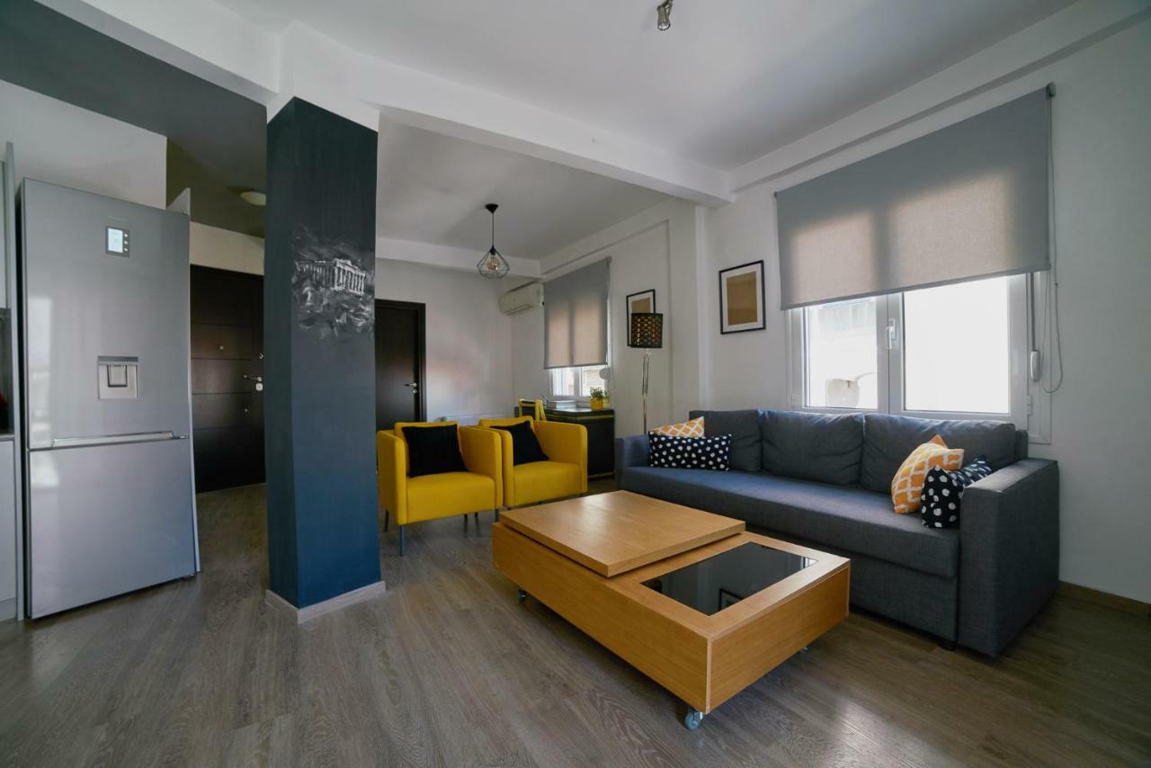 V&V Central & Elegant Apartment Афіни Екстер'єр фото